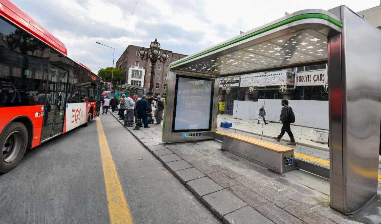 Başkent'e modern otobüs durakları