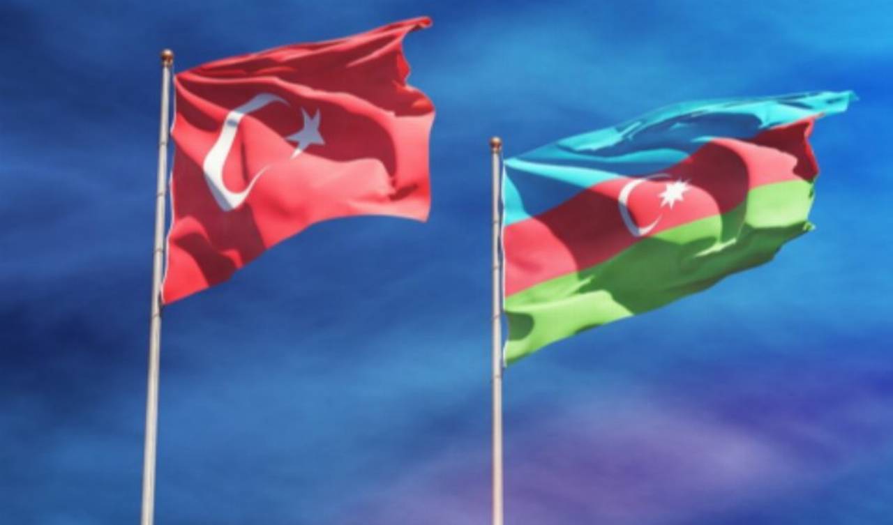 Cumhurbaşkanı Erdoğan, Azerbaycan'ın özel gününü kutladı