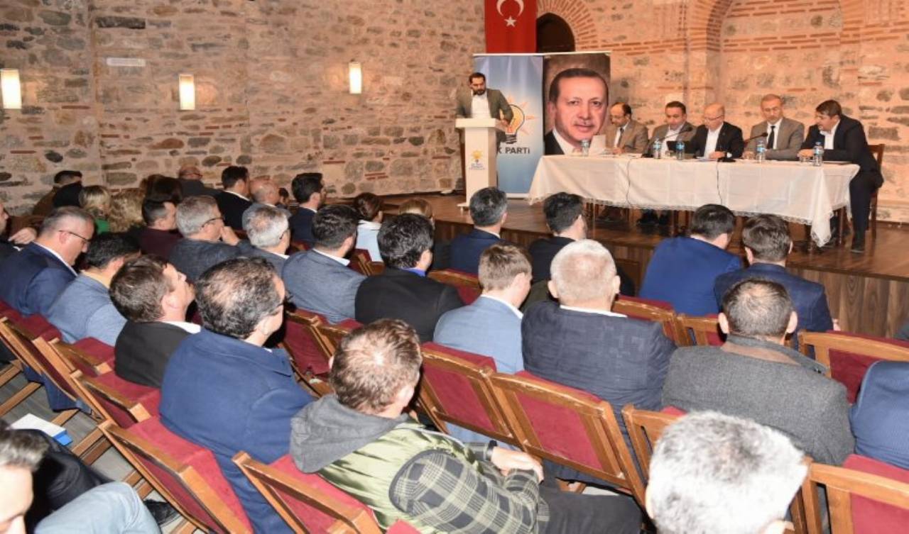 AK Parti Bursa'da teşkilatın nabzını tutmayı sürdürüyor