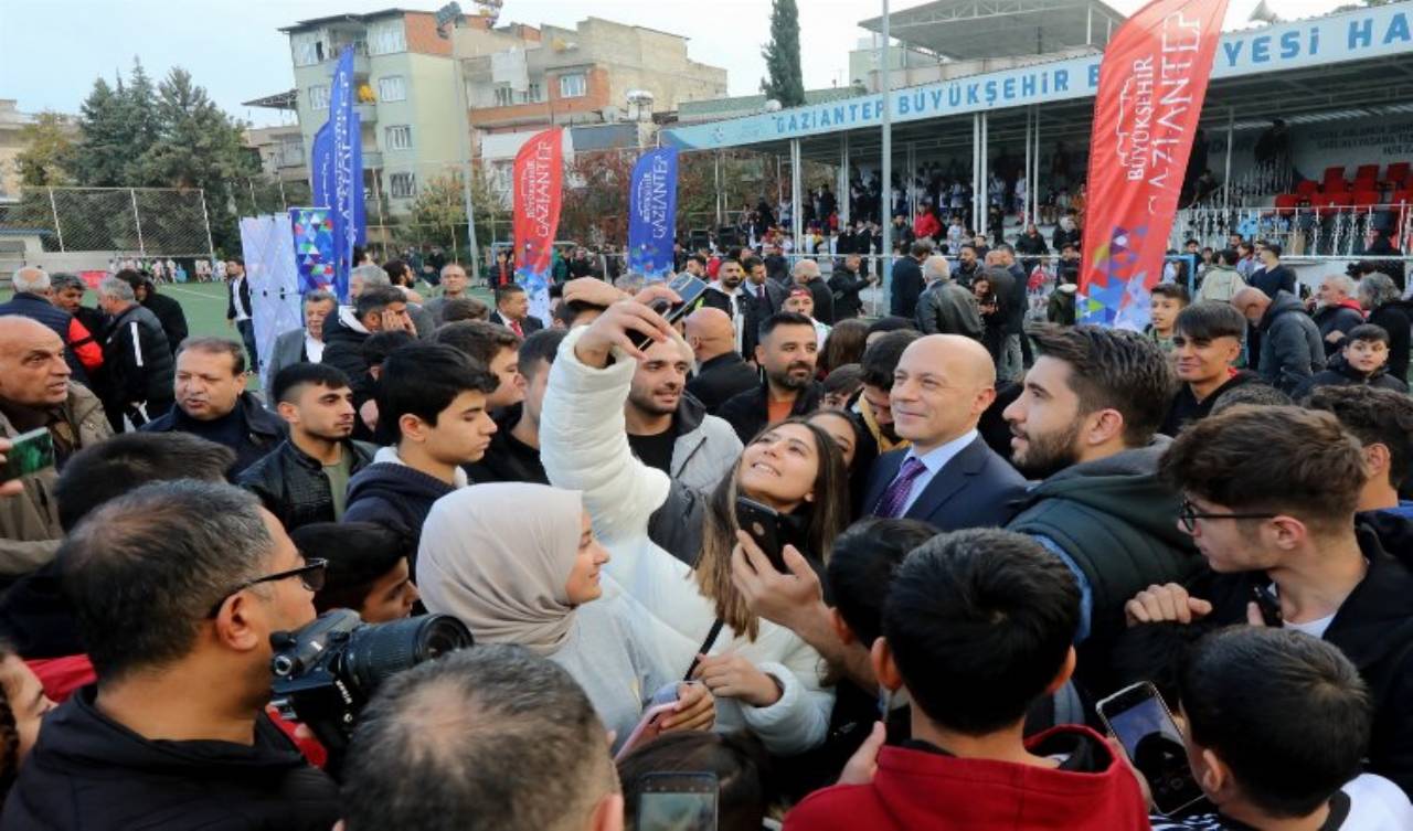 Cüneyt çakır Gaziantep'te jübile yapacak